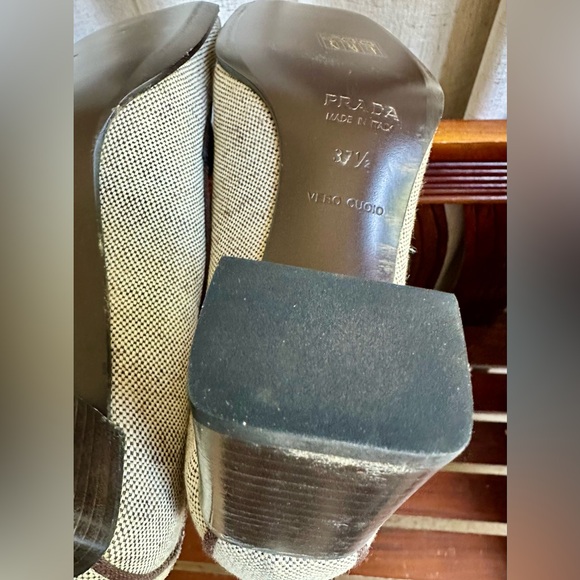 Vintage Prada Brown tweed shoes with square toe and heel 37 1/2 B. - Picture 9 of 13